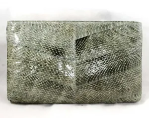 1980s Gray Snakeskin Handbag - 80s Envelope Purse - Beautiful Grey Snake Skin Zip Top Bag by Felipe - Elegant Chevron Design - 48227