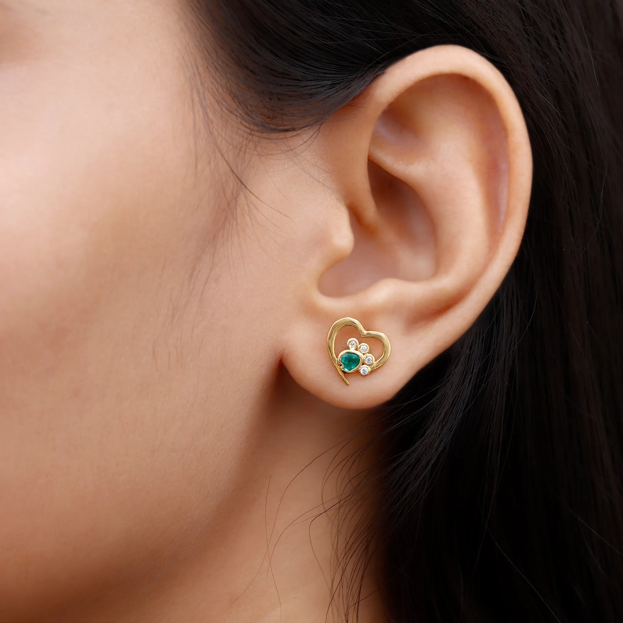 3/4 CT Heart Shape Created Emerald and Diamond Cute Paw Stud Earrings