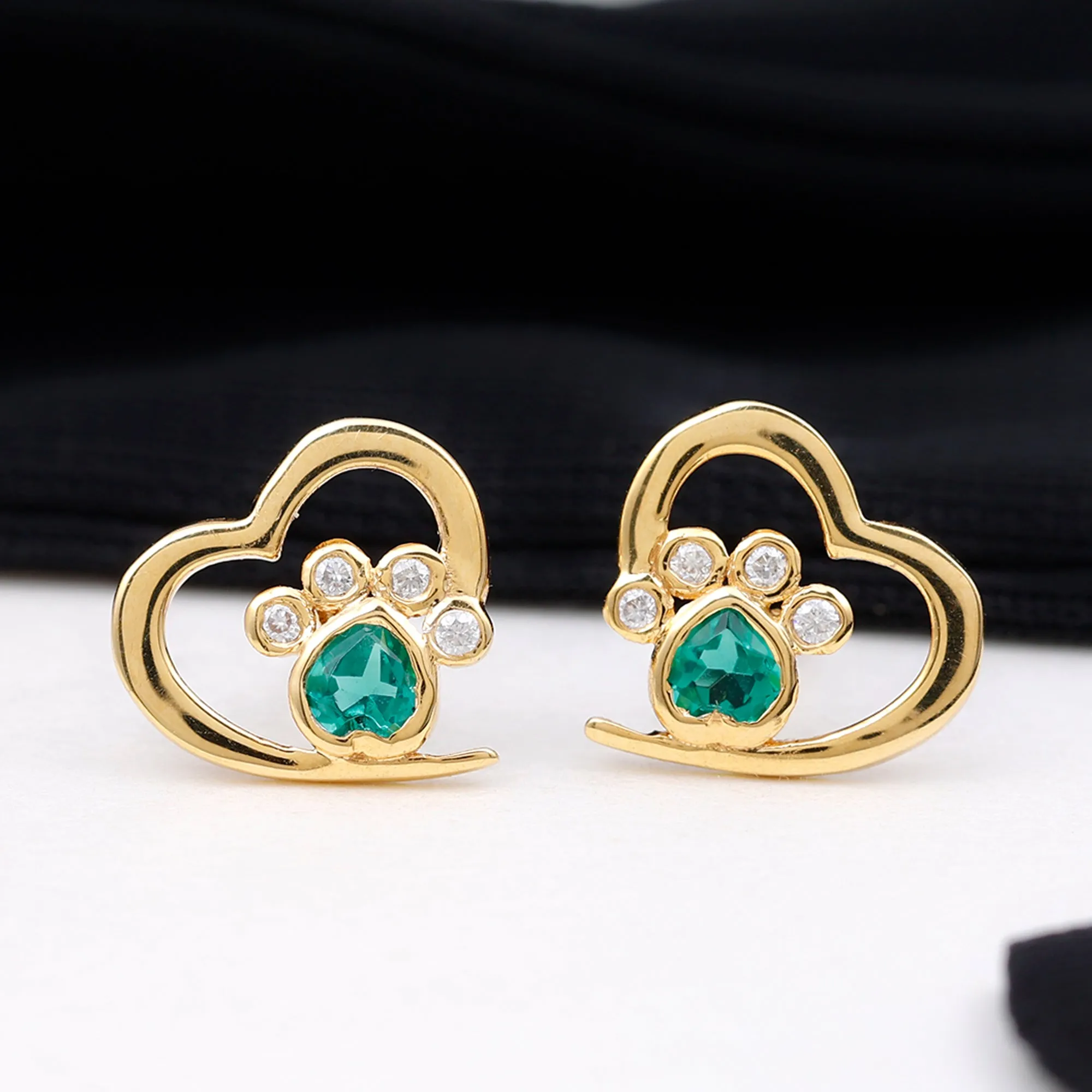 3/4 CT Heart Shape Created Emerald and Diamond Cute Paw Stud Earrings