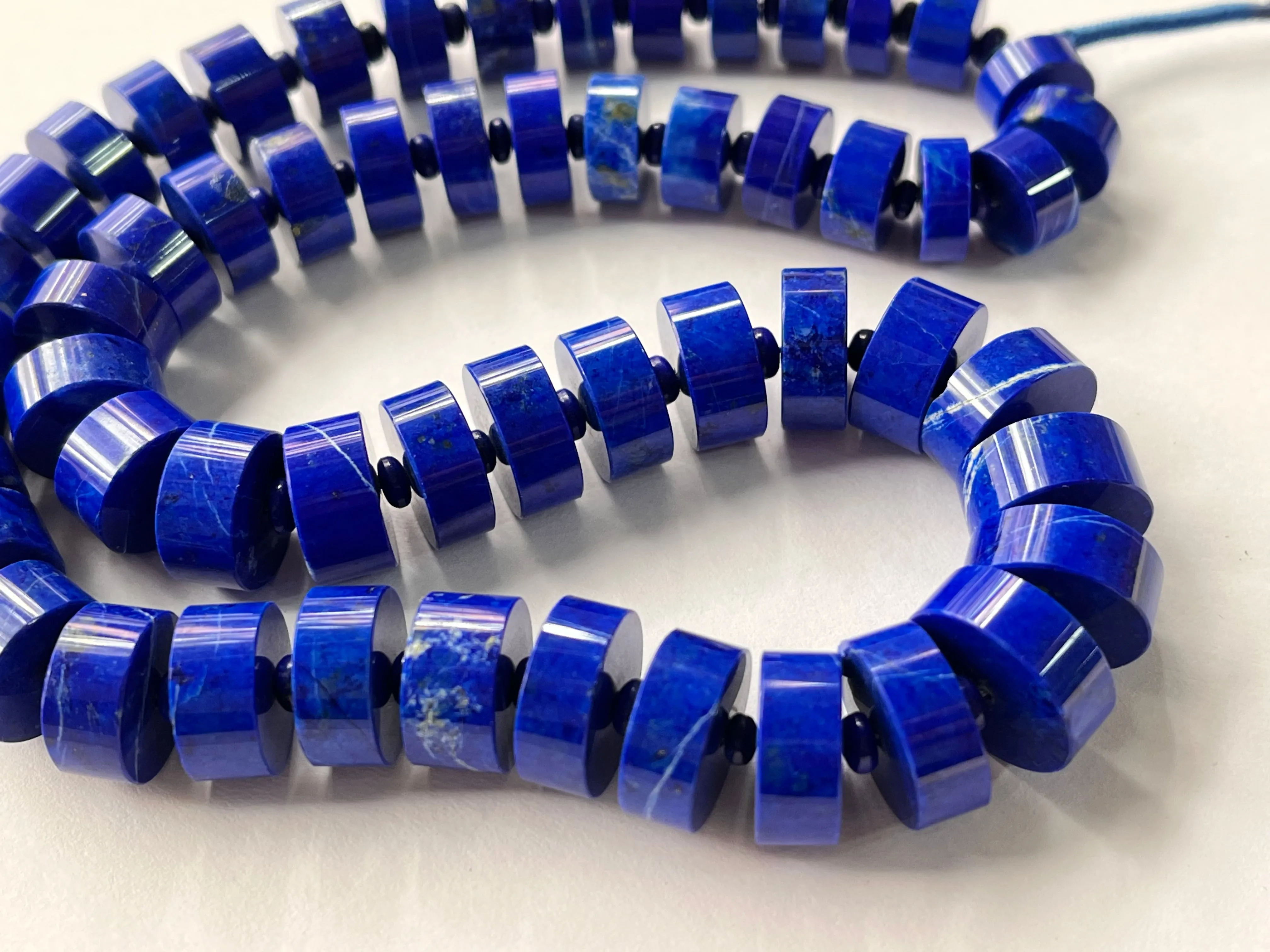 AAA Lapis Lazuli Smooth tyre shape beads
