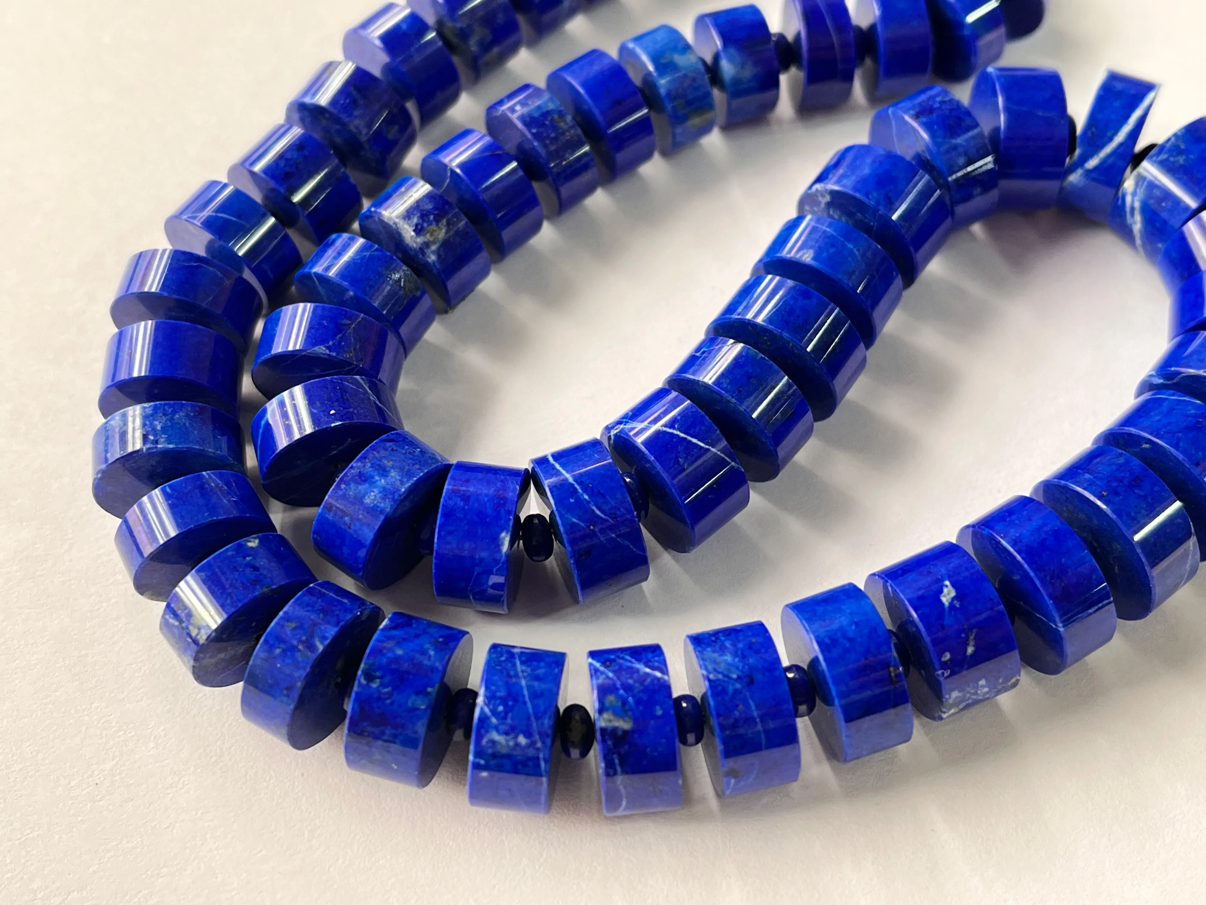 AAA Lapis Lazuli Smooth tyre shape beads