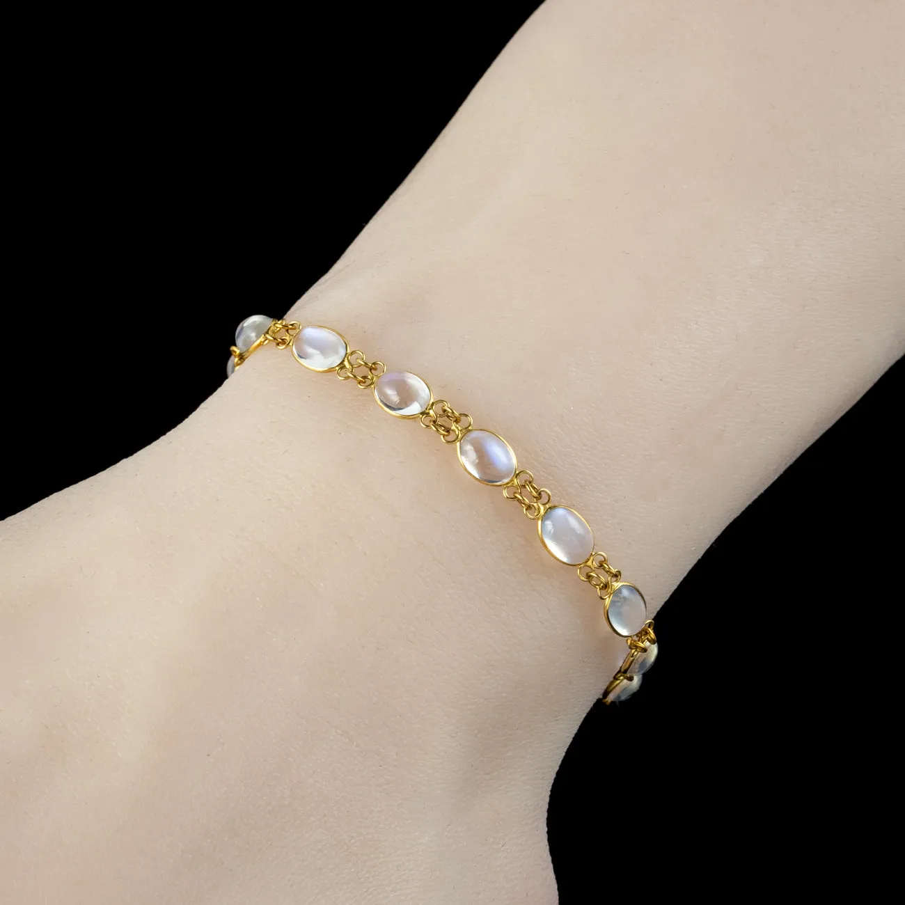 Antique Victorian Moonstone Bracelet 18ct Gold 12ct Total