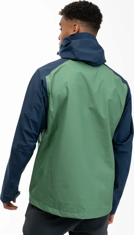 Bergans Men&#x27;s Skarlight 3L Shell Jacket Dark Jade Green/Navy Blue | Buy Bergans Men&#x27;s Skarlight 3L Shell Jacket Dark Jade Green/Navy Blue here | Outnorth
