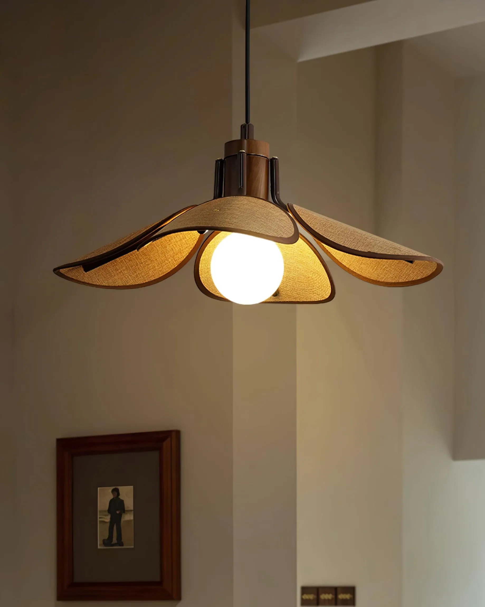 Callie Pendant Lamp 20.4″- 8.6″