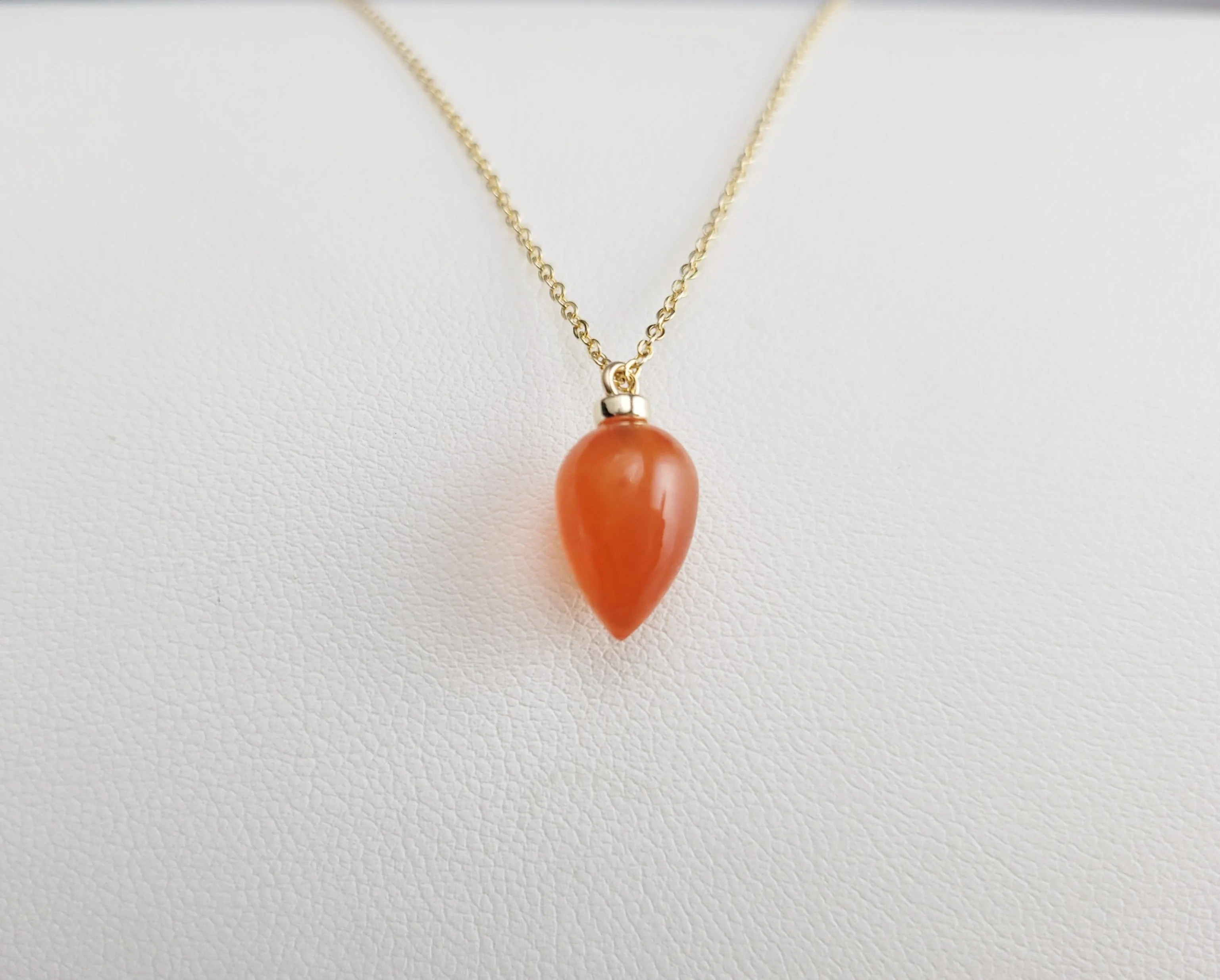 Carnelian Pendant Necklace