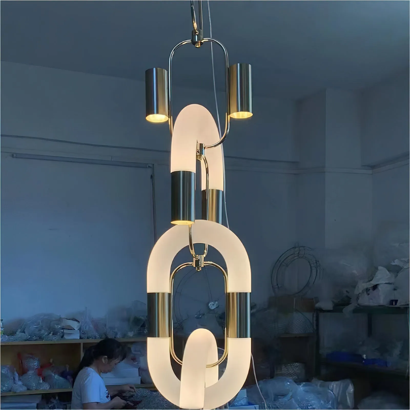 Catena Chain Pendant Lamp