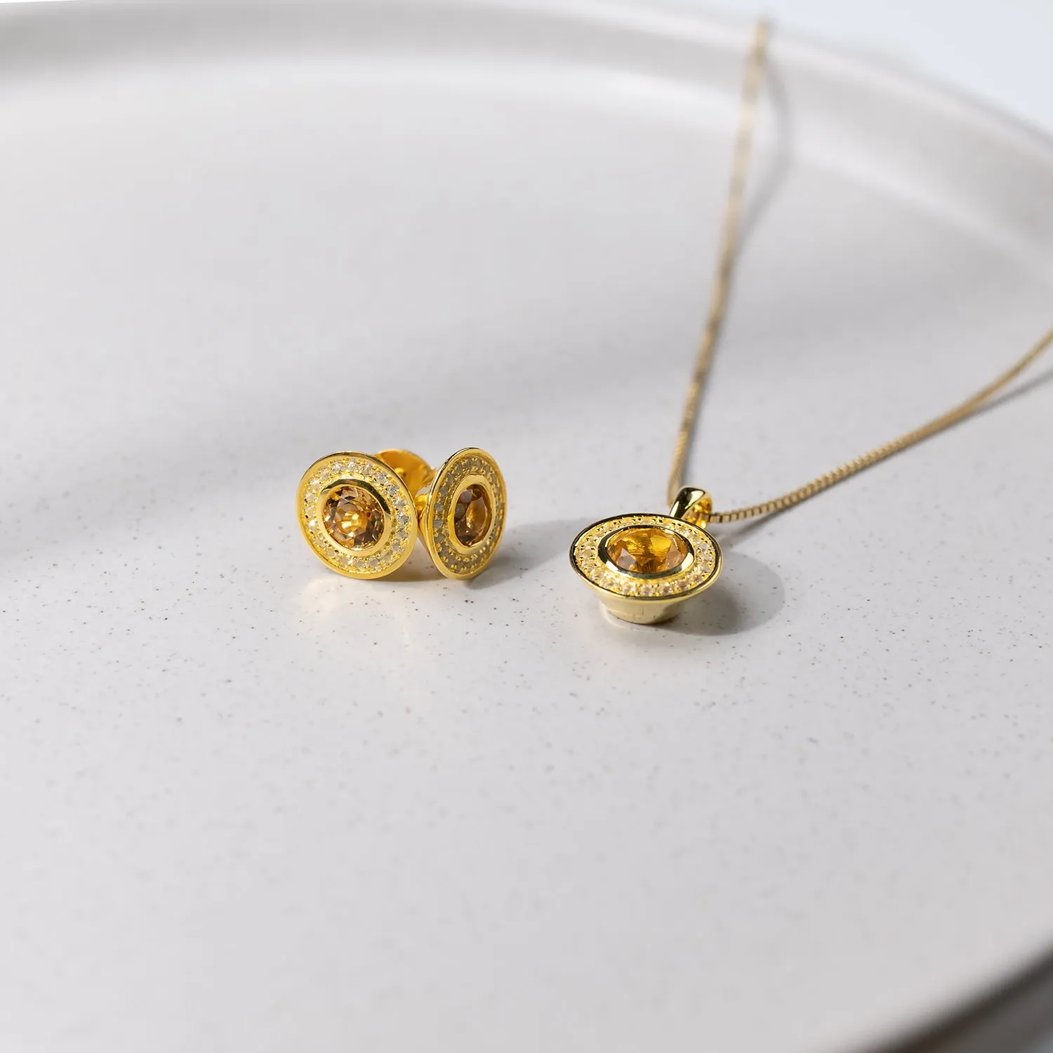 Citrene & White Topaz Pendant in Yellow Gold Vermeil