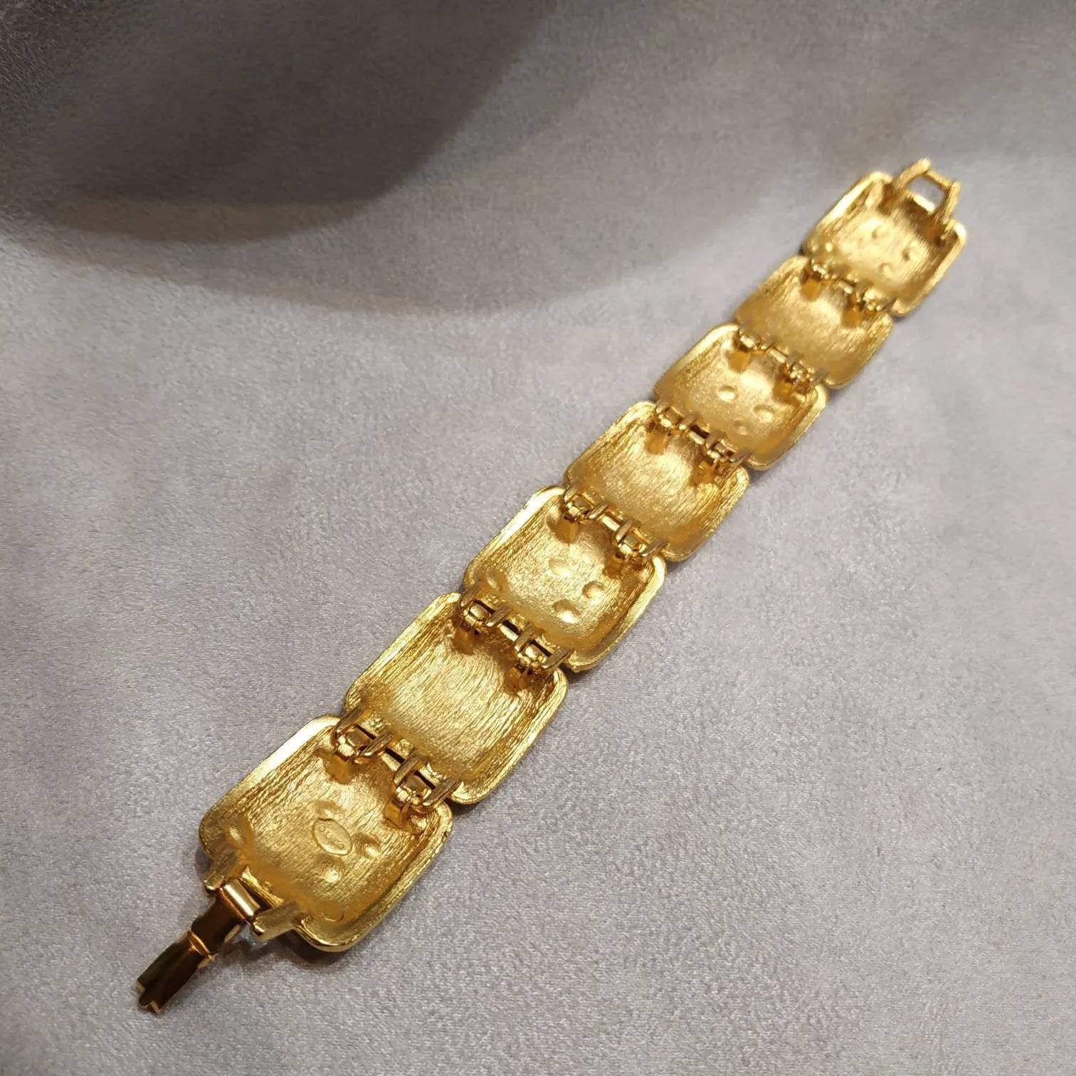 Craft Leopard print  Vintage Bracelet gold plated