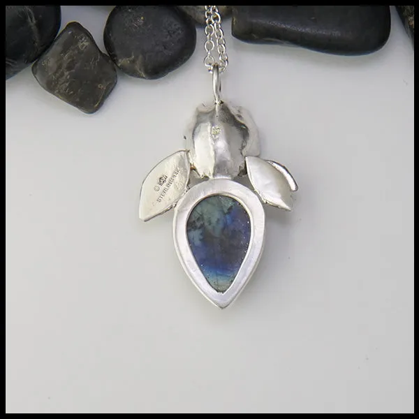 Floral Labradorite Pendant