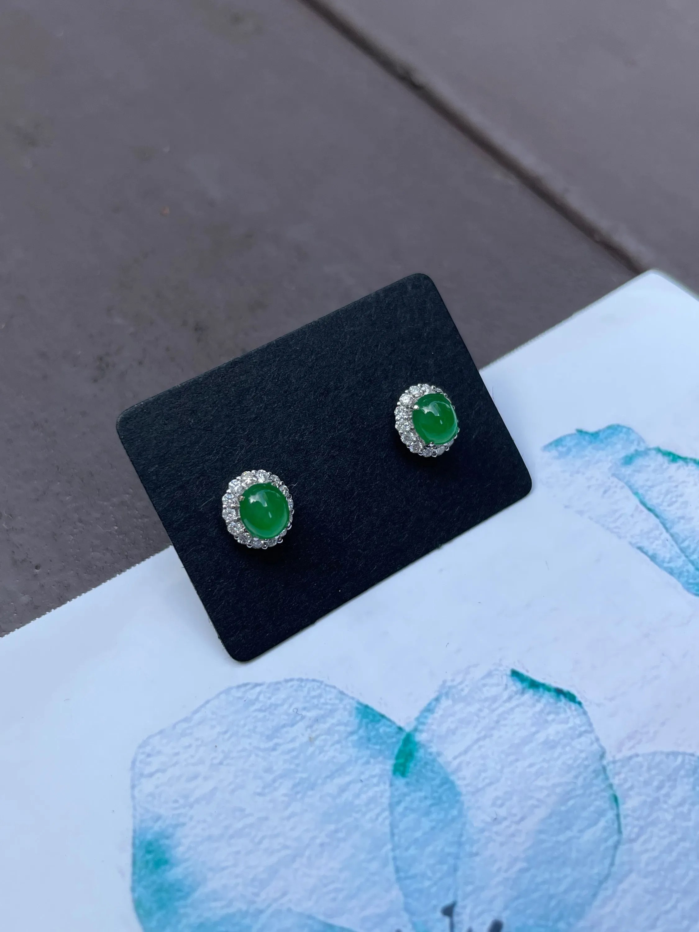 Green Jadeite Cabochon Earrings (NJE018)