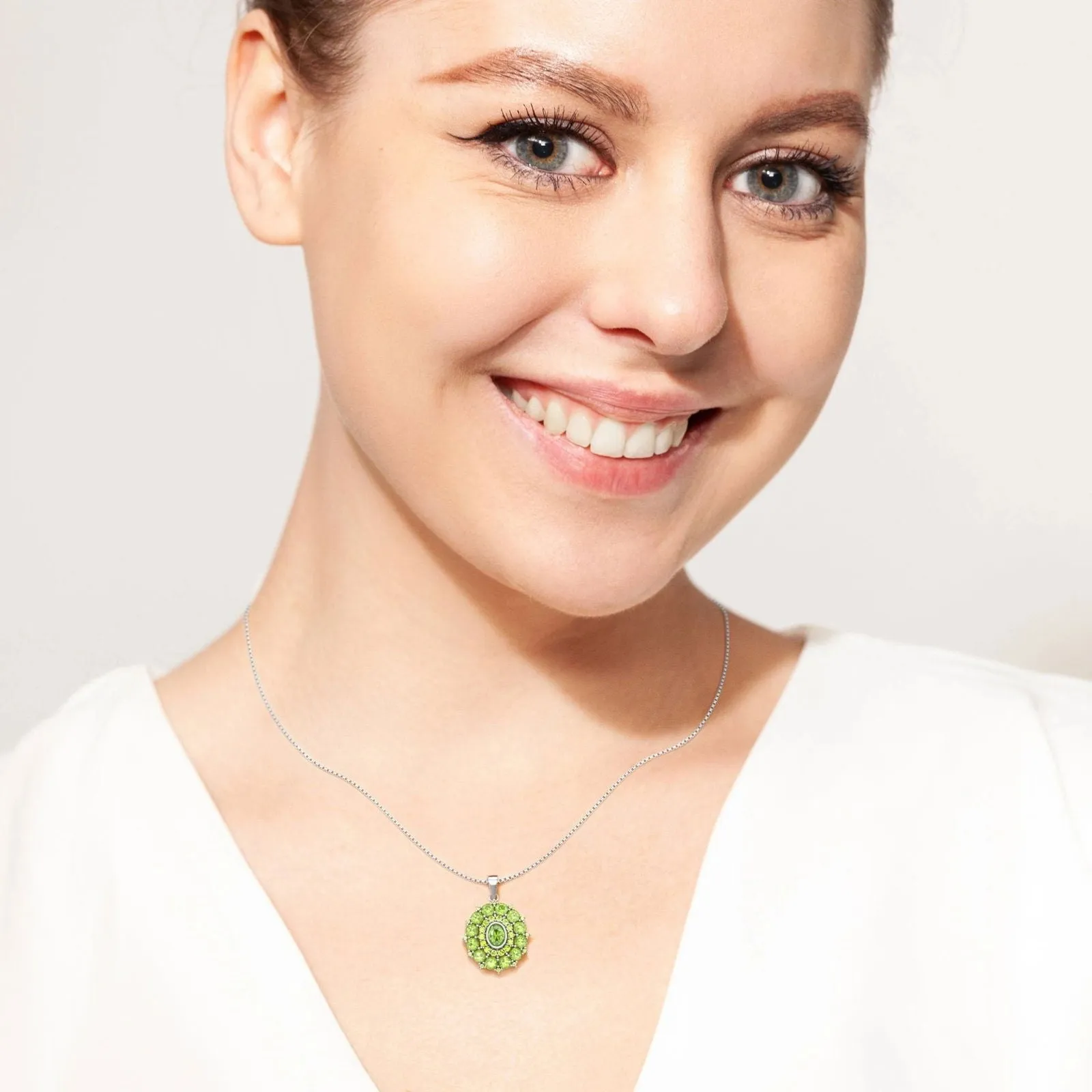 Green Necklace | Peridot Cluster Pendant in 925 Silver | Irosk ®