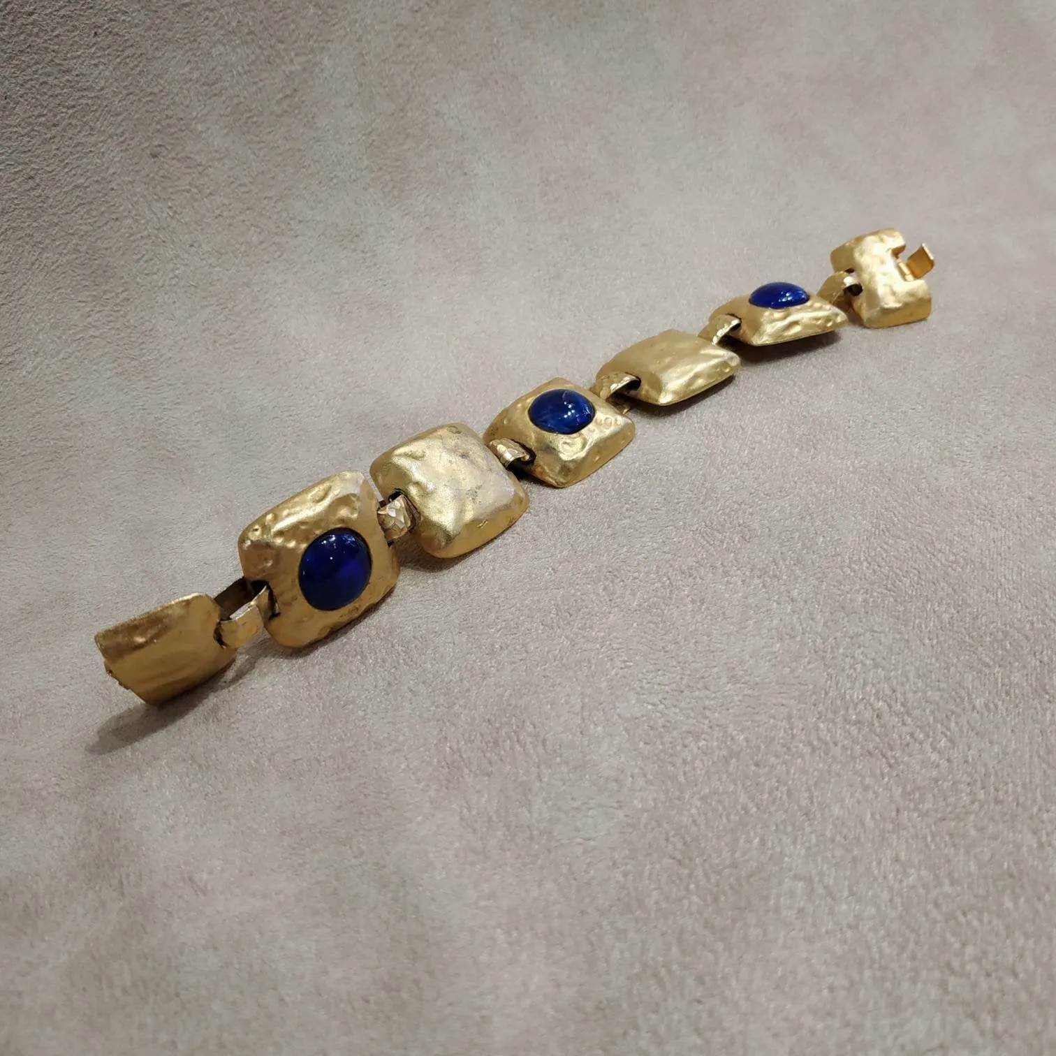 Les Bernard Vintage lapis lazuli gold bracelet