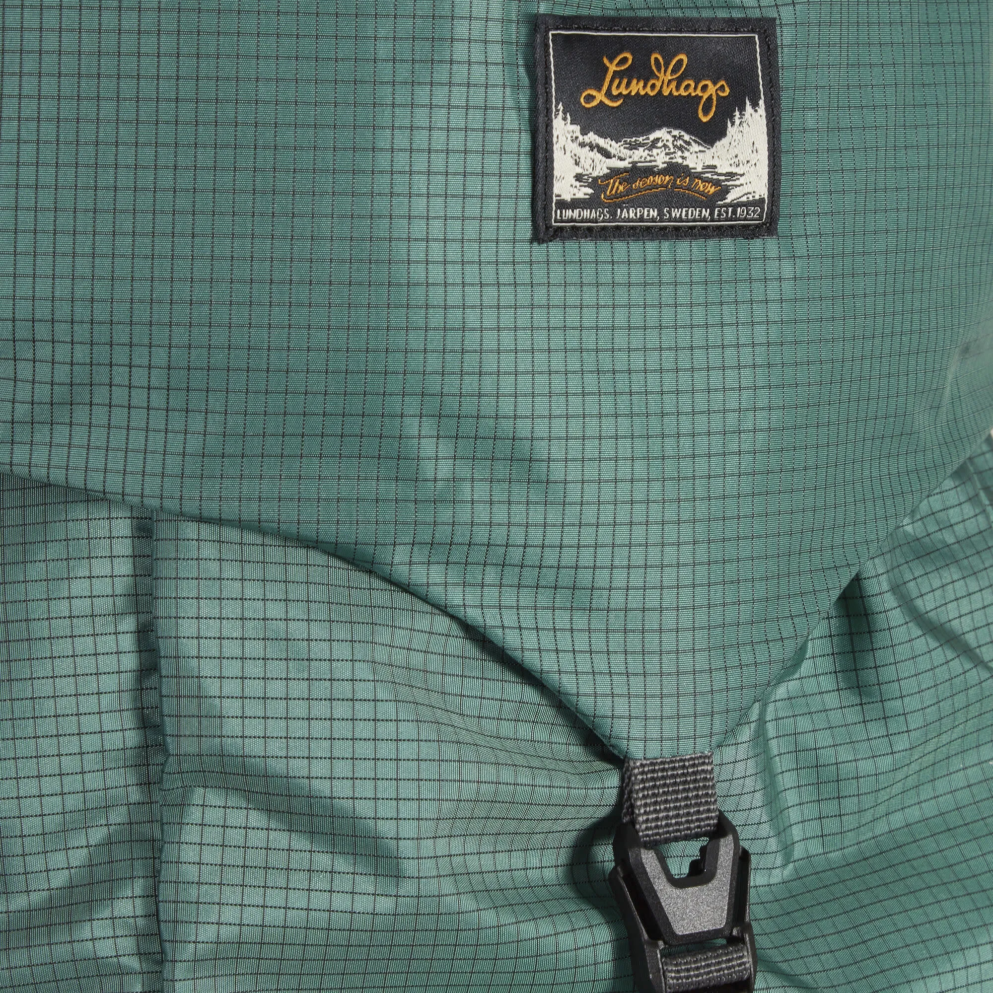 Lundhags Tived Light 35 L Jade | Buy Lundhags Tived Light 35 L Jade here | Outnorth