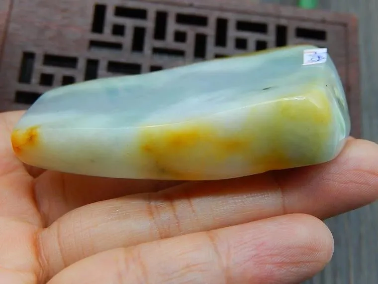 Natural Jade Rough Jadeite Raw (117g, 63X53X17mm)
