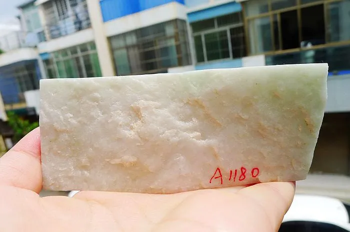 Natural Jade Rough Jadeite Raw (210g,11.1X4.4X1.8cm)
