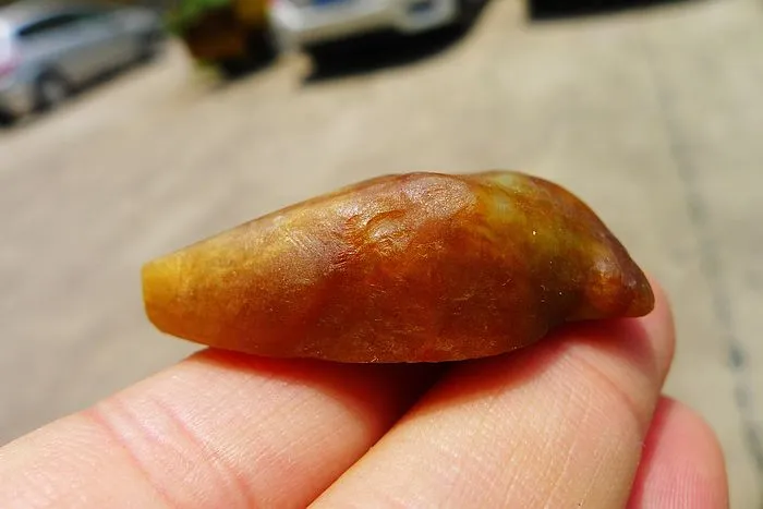 Natural Jade Rough Jadeite Raw (24g,3.7X3.3X1.2cm)