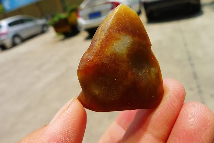 Natural Jade Rough Jadeite Raw (24g,3.7X3.3X1.2cm)