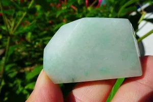 Natural Jade Rough Jadeite Raw (32.5g,5X2.9X0.85cm)
