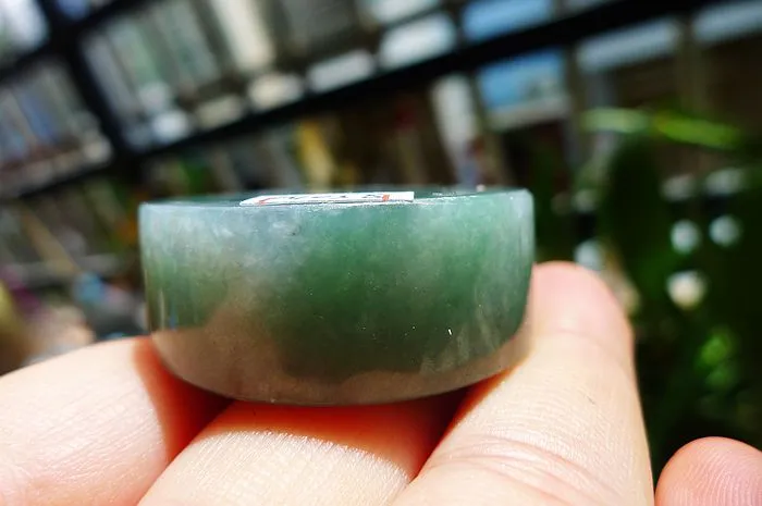 Natural Jade Rough Jadeite Raw (52g,3.7X1.5cm)