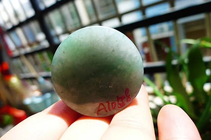 Natural Jade Rough Jadeite Raw (52g,3.7X1.5cm)