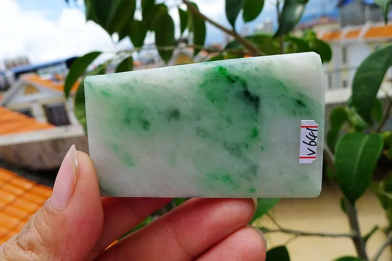 Natural Jade Rough Jadeite Raw (55g,6.5X3.9X0.75cm)