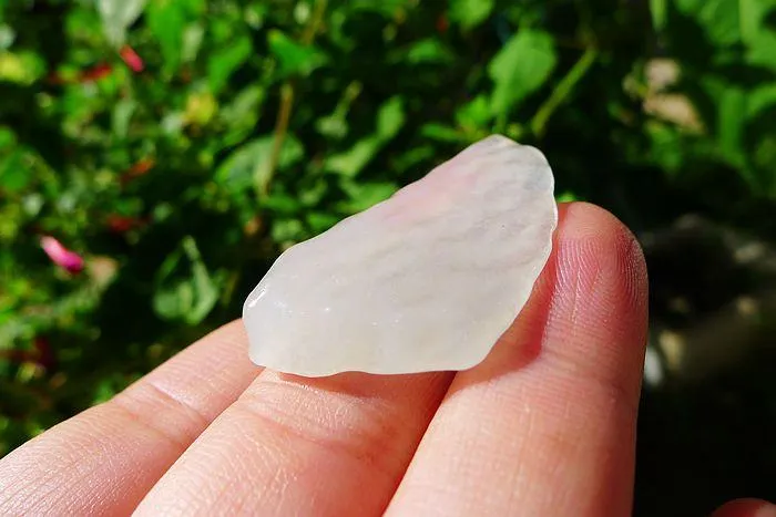 Natural Jade Rough Jadeite Raw (6.5g,3.8X2.1X0.5cm)