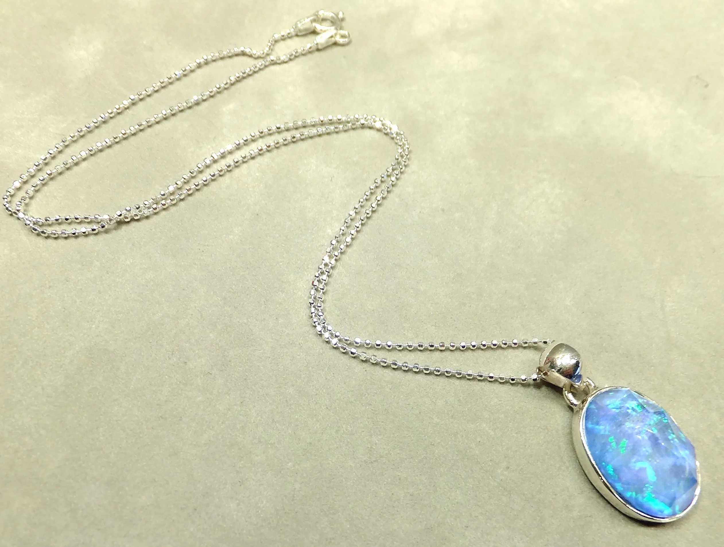 Oval Blue Paraiba Tourmaline Gemstone Necklace