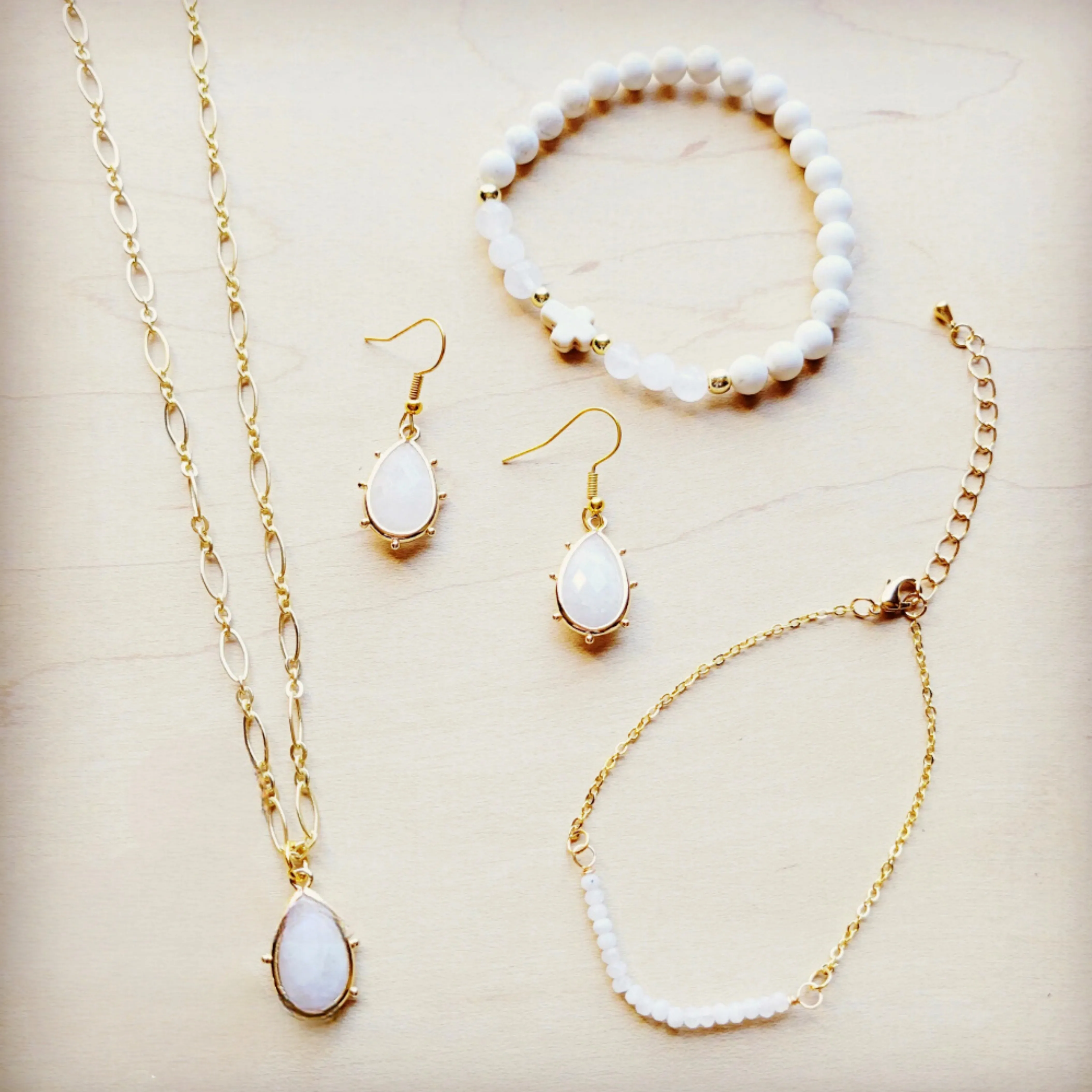 Pearl of the Room 4 Piece Set