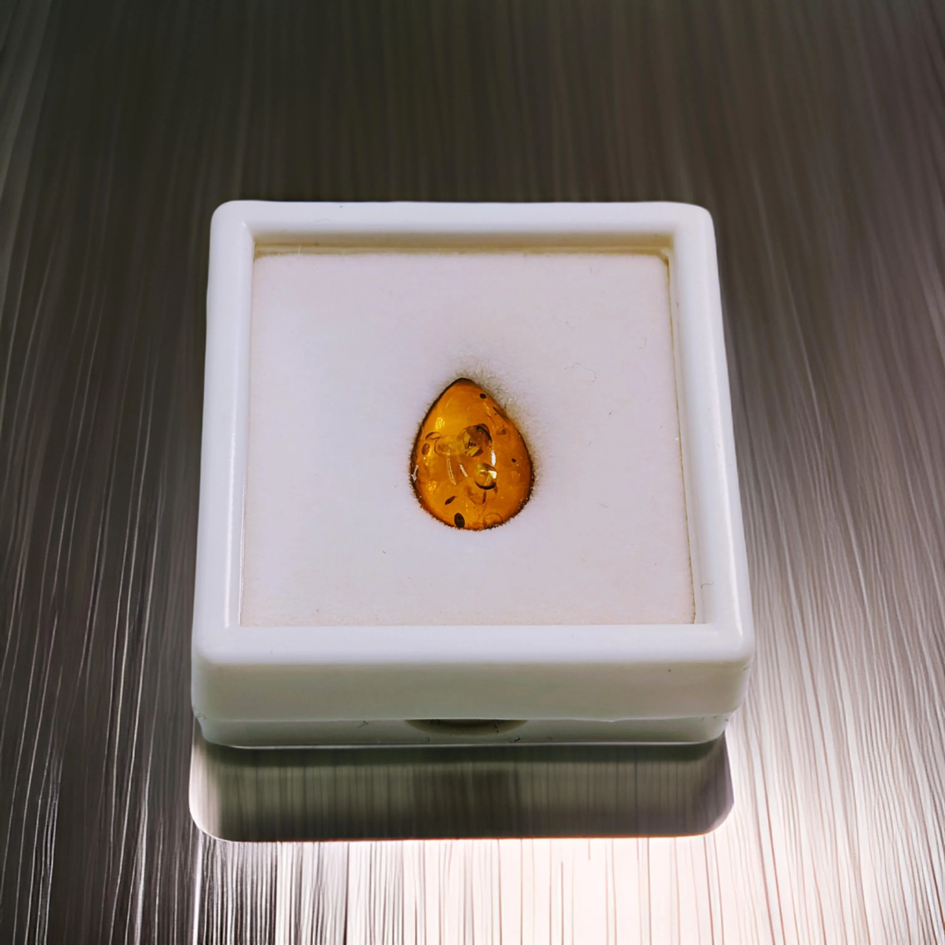 Pebble gift - Amber