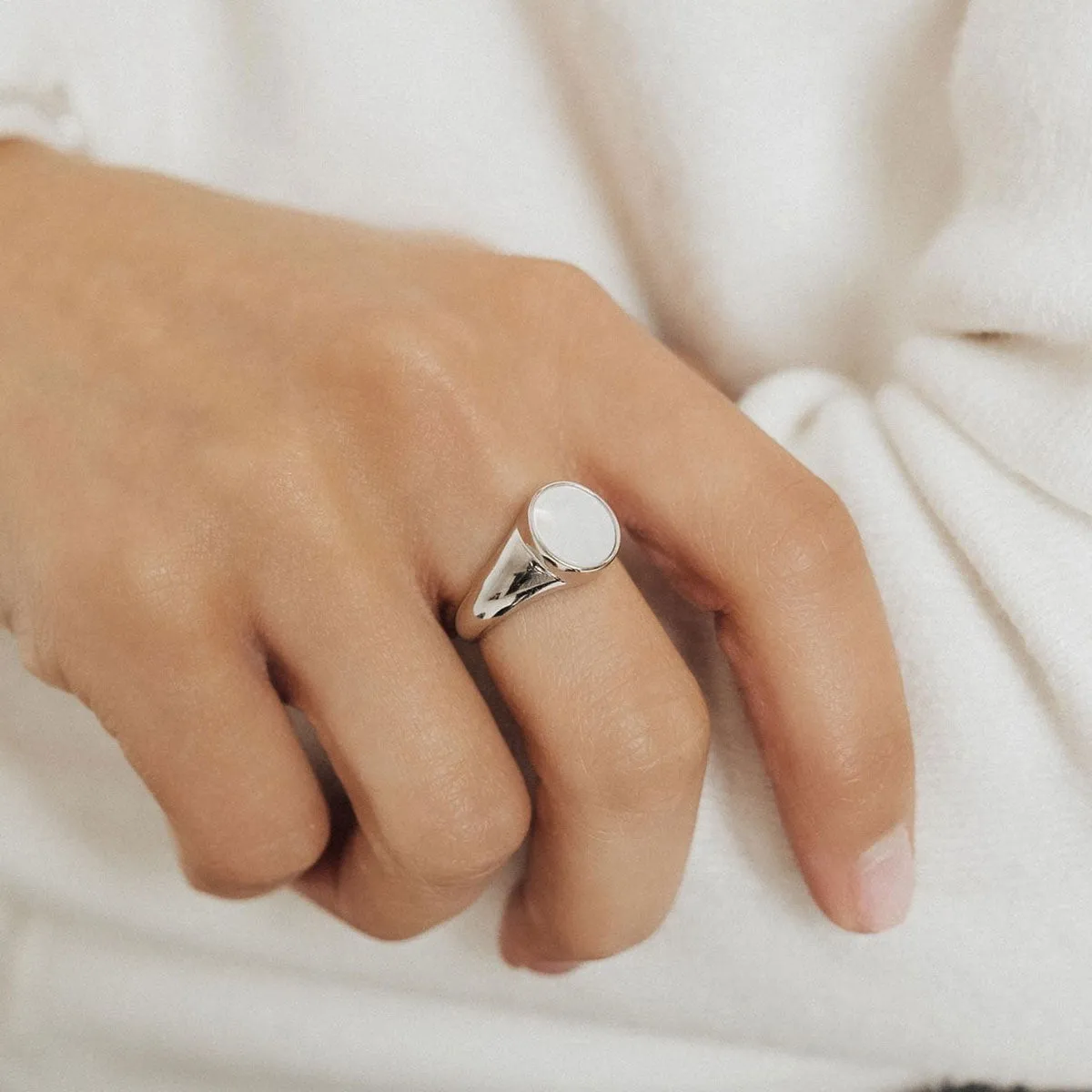 Roma Mother of Pearl Signet Ring