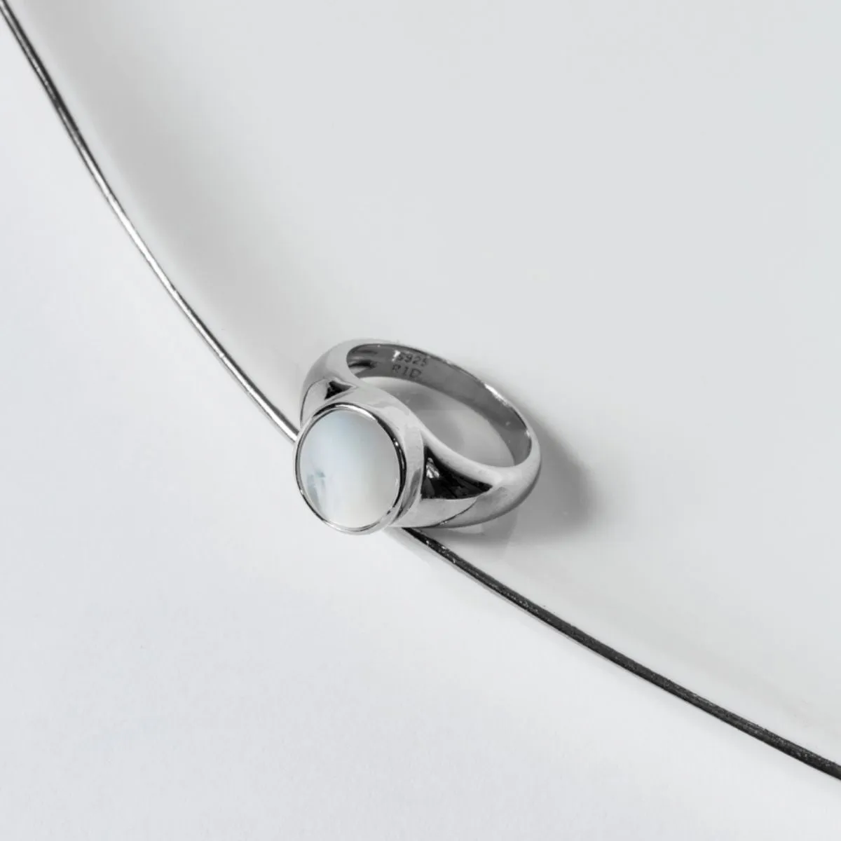Roma Mother of Pearl Signet Ring