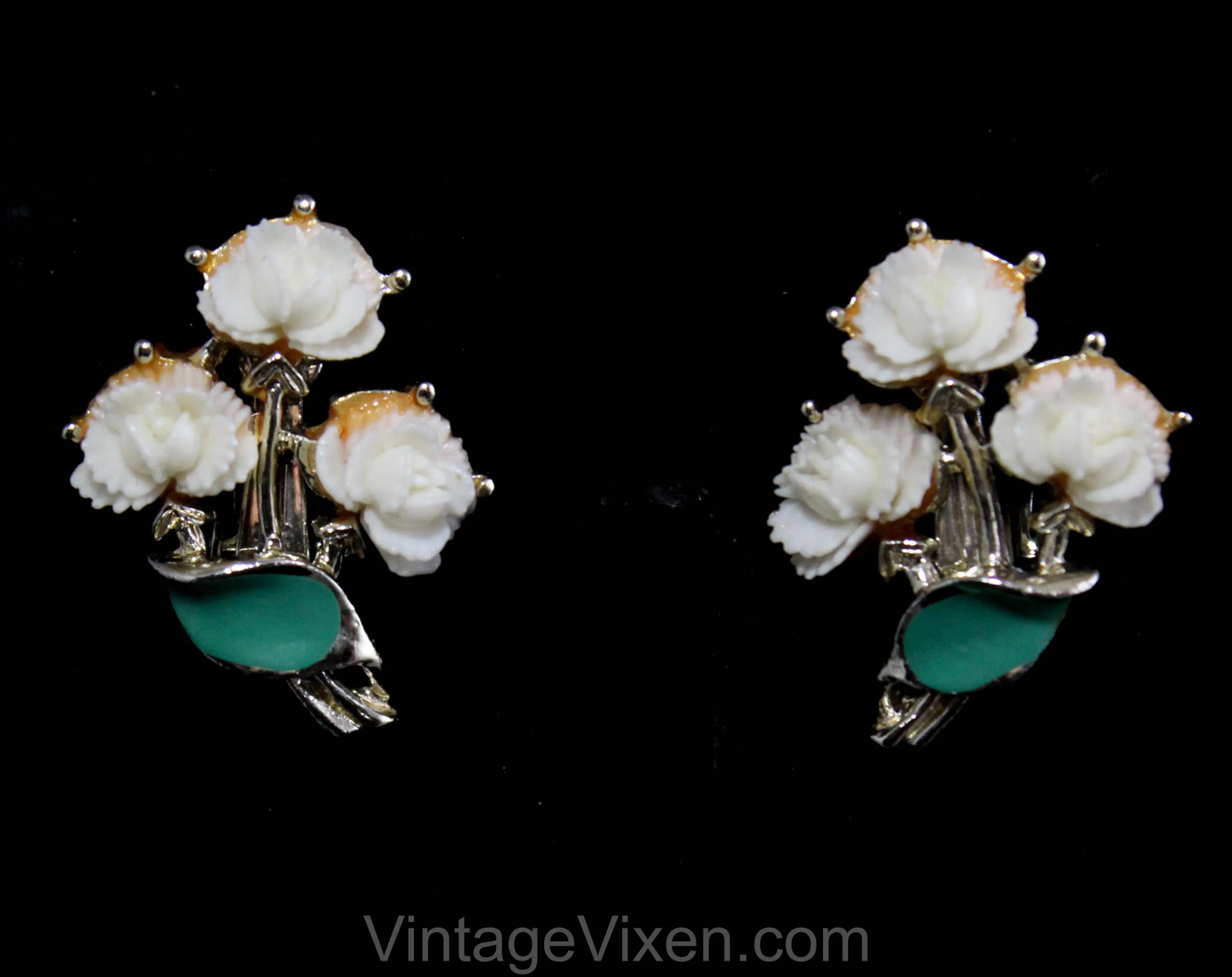 White Roses Jewelry Set - 50s Necklace Bracelet Earrings - Sweet Feminine Spring Summer 1950s 1960s - Jade Green Painted Leaves - 50579